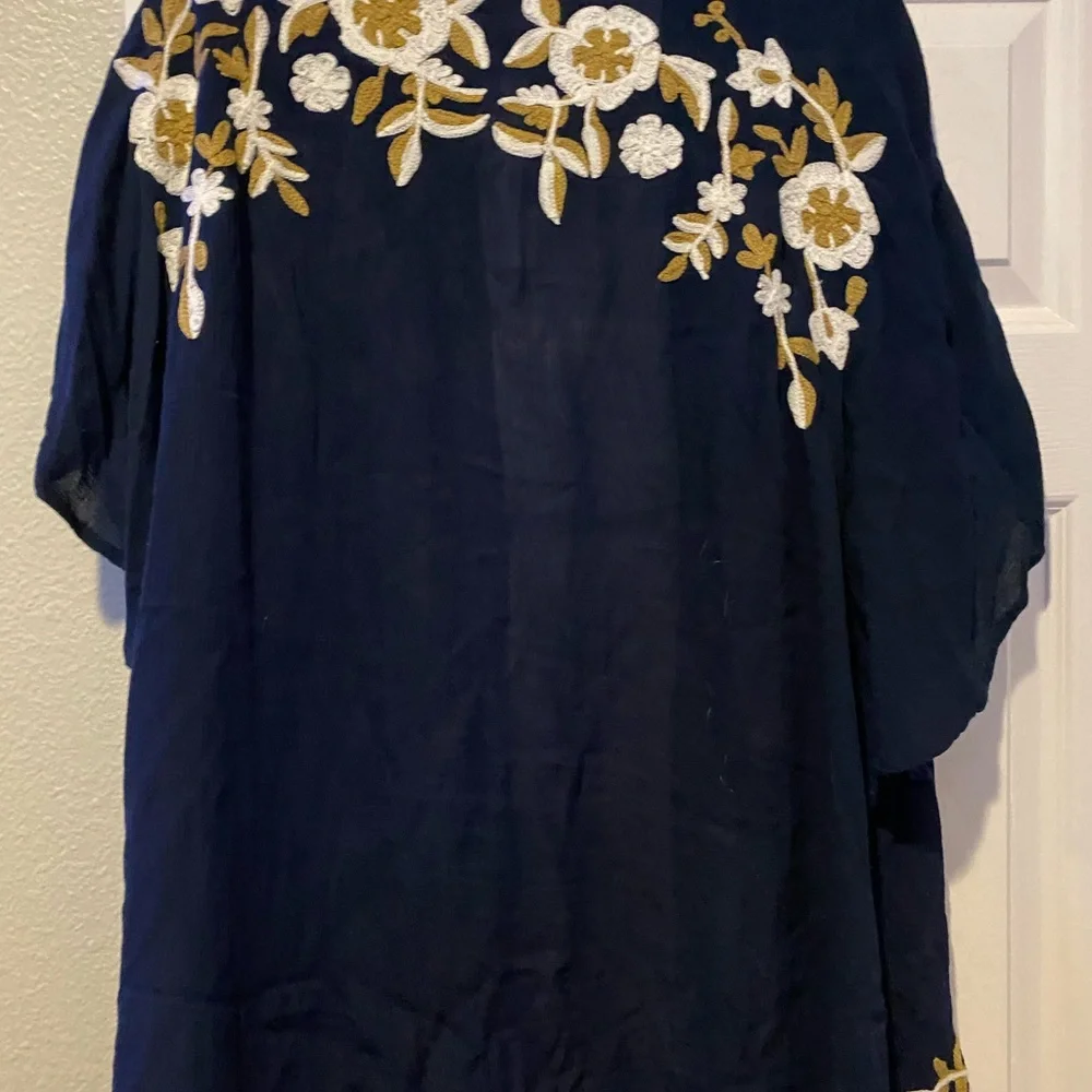 Cardigan - Picture 2 of 5